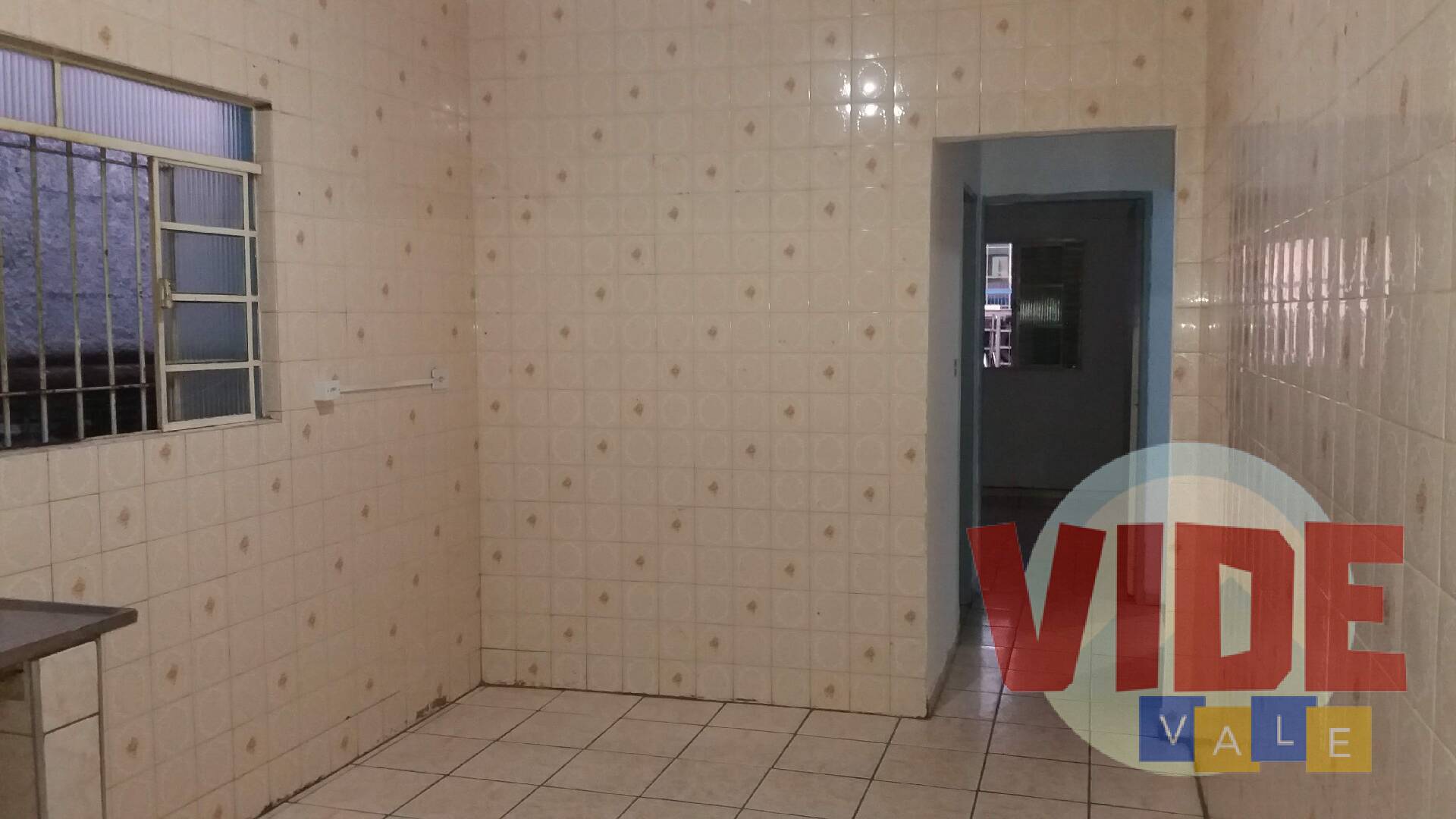 Casa à venda e aluguel com 3 quartos, 400m² - Foto 7