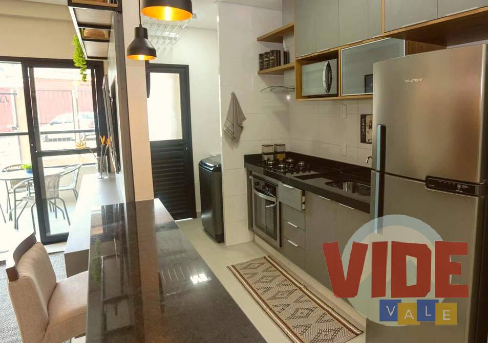 Apartamento à venda com 2 quartos, 79m² - Foto 11