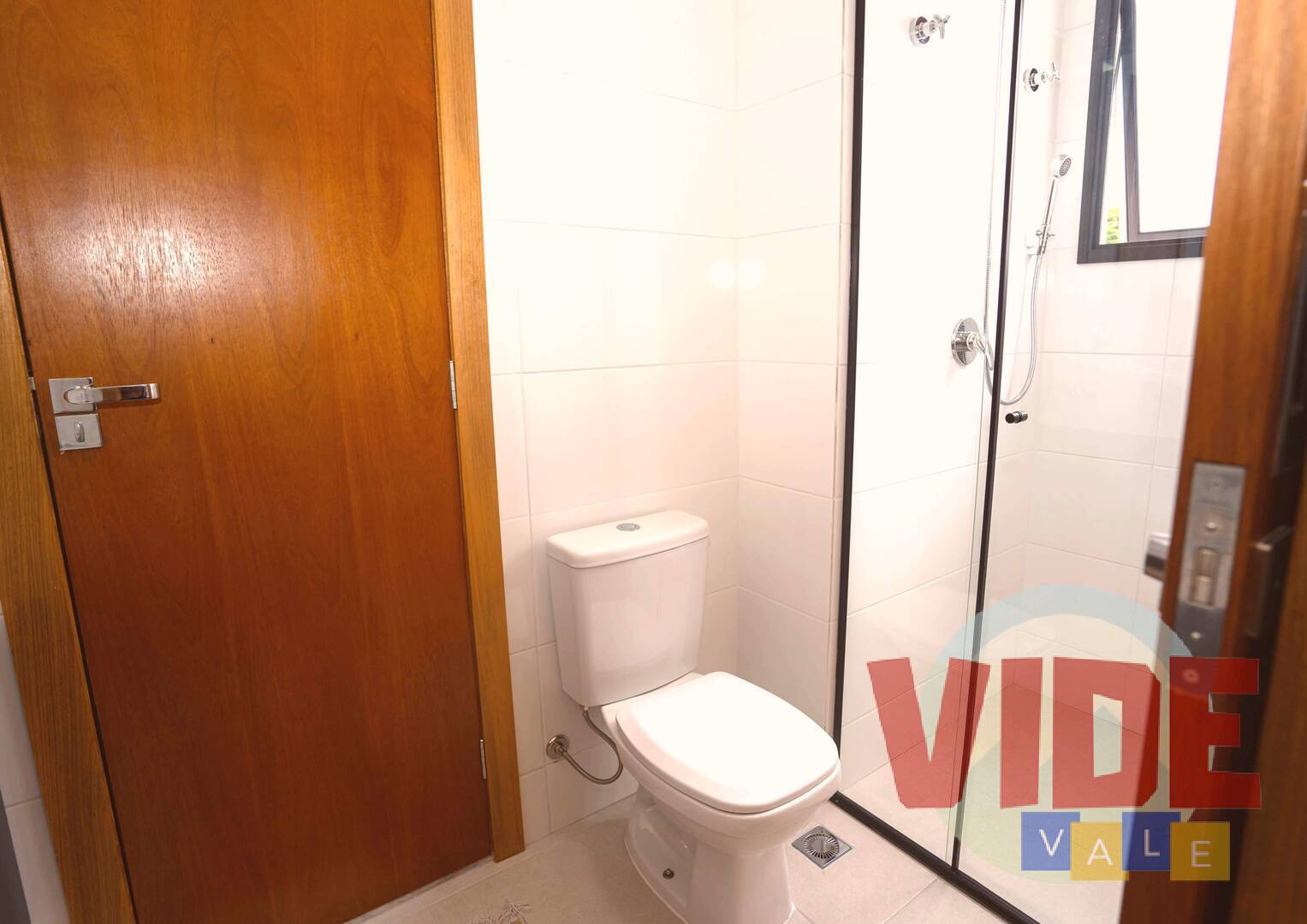 Apartamento à venda com 2 quartos, 79m² - Foto 25