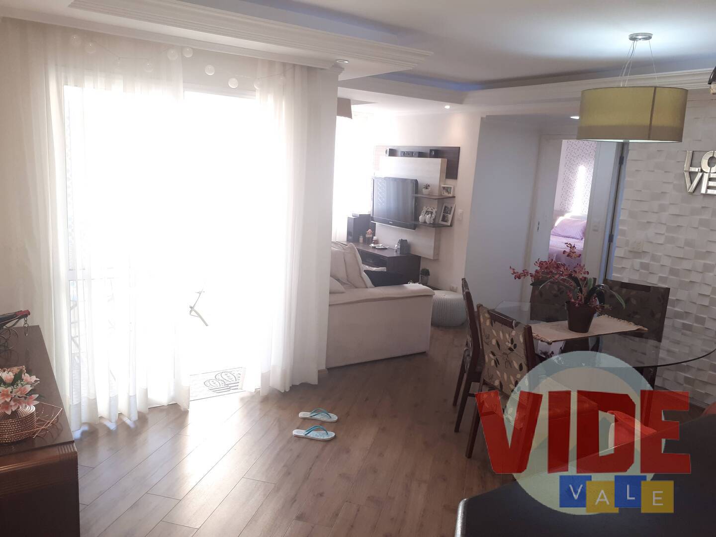 Apartamento à venda com 3 quartos, 71m² - Foto 2