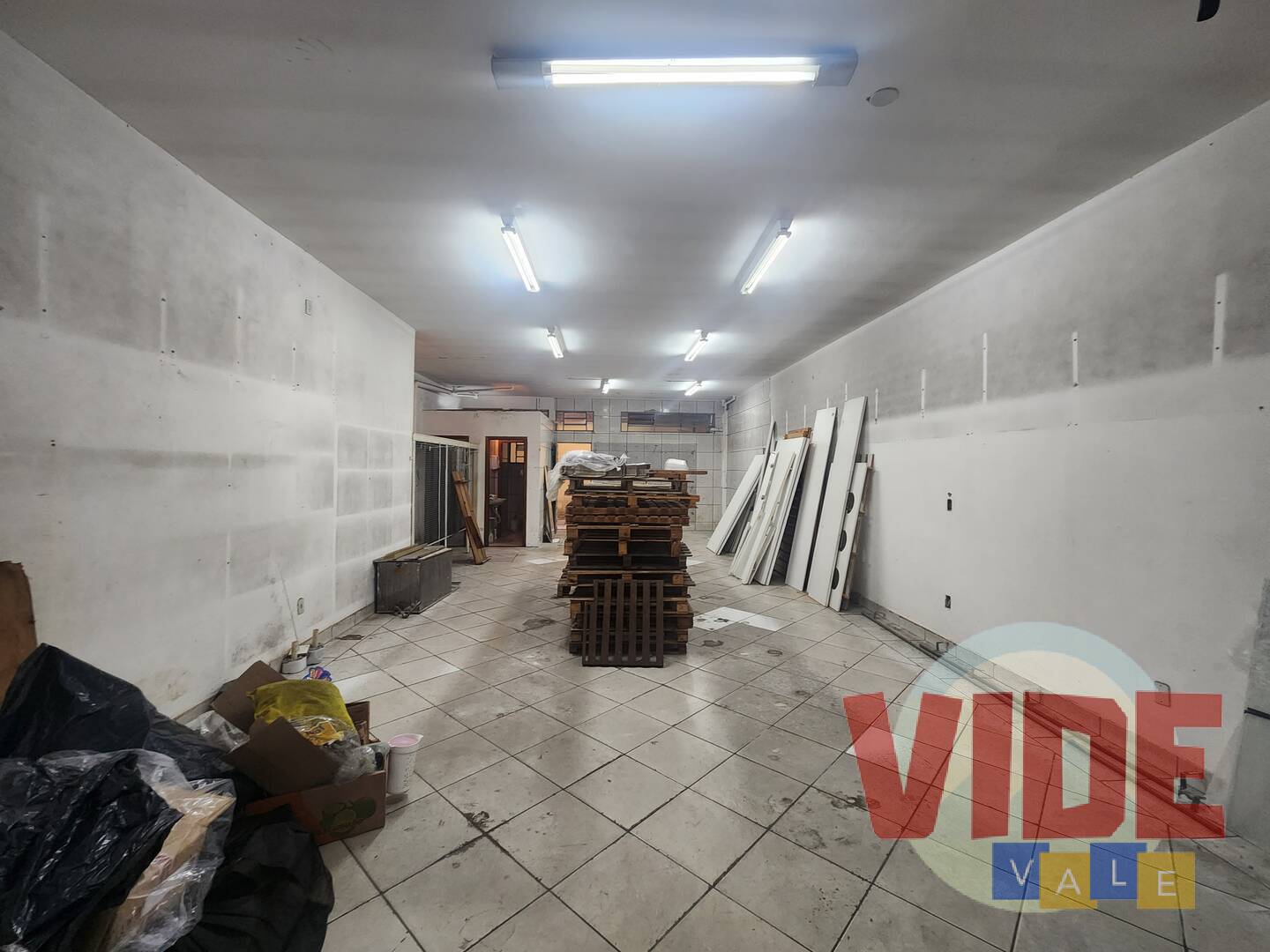 Prédio Inteiro à venda, 329m² - Foto 12