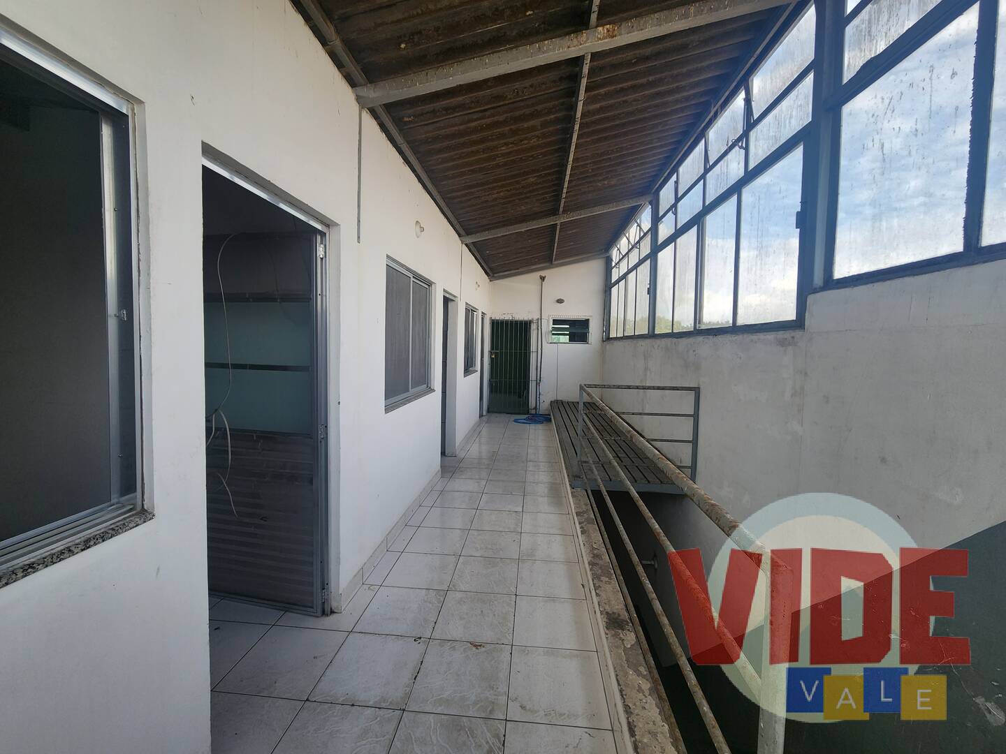 Prédio Inteiro à venda, 329m² - Foto 24