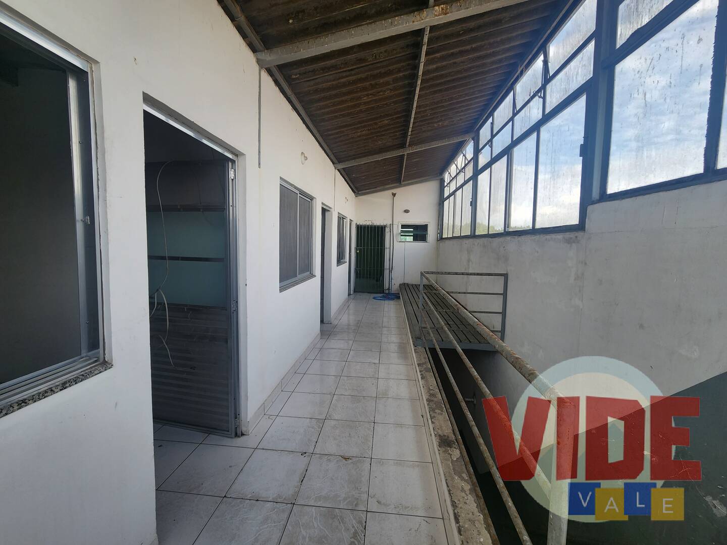 Prédio Inteiro à venda, 329m² - Foto 25