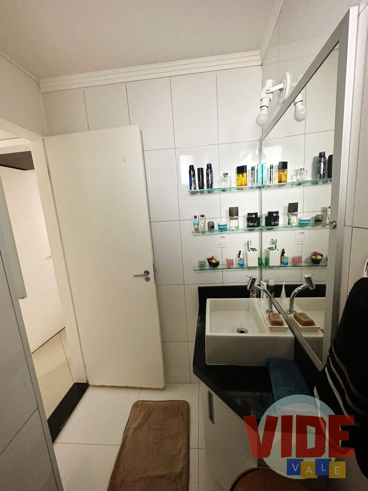 Apartamento à venda com 1 quarto, 48m² - Foto 7