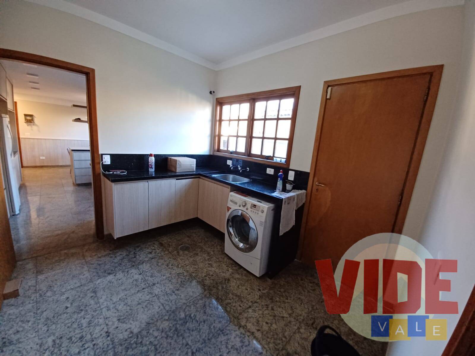 Casa de Condomínio à venda e aluguel com 4 quartos, 493m² - Foto 13