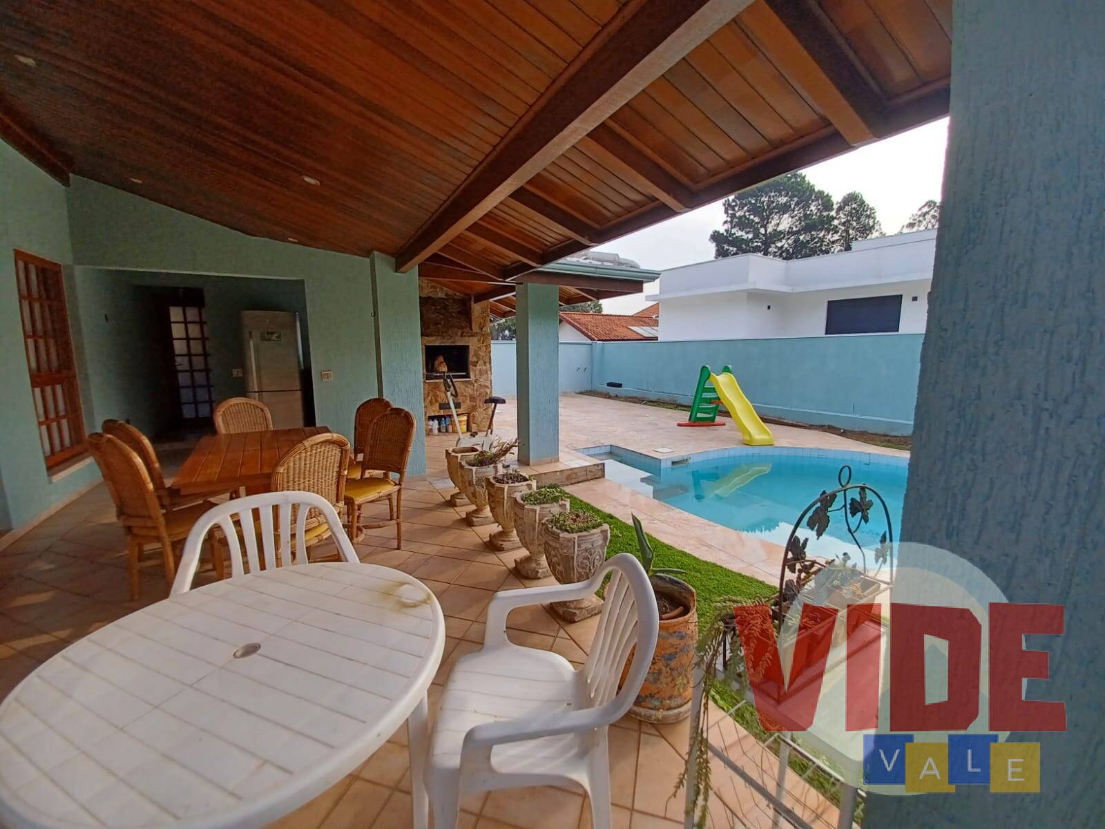 Casa de Condomínio à venda e aluguel com 4 quartos, 493m² - Foto 22