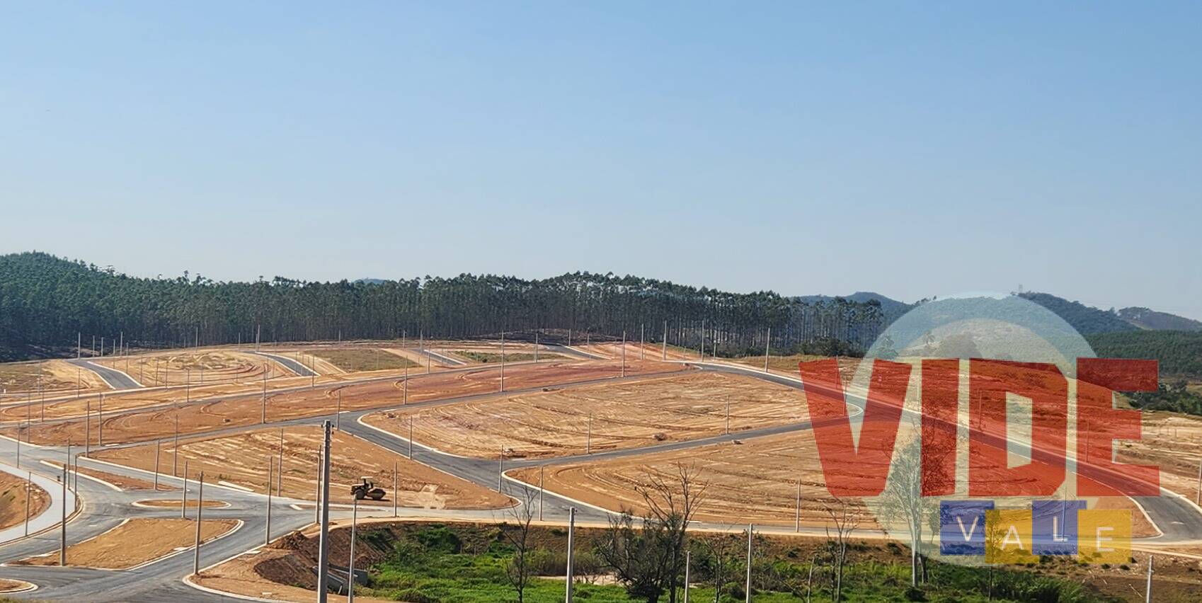 Terreno à venda, 200m² - Foto 2