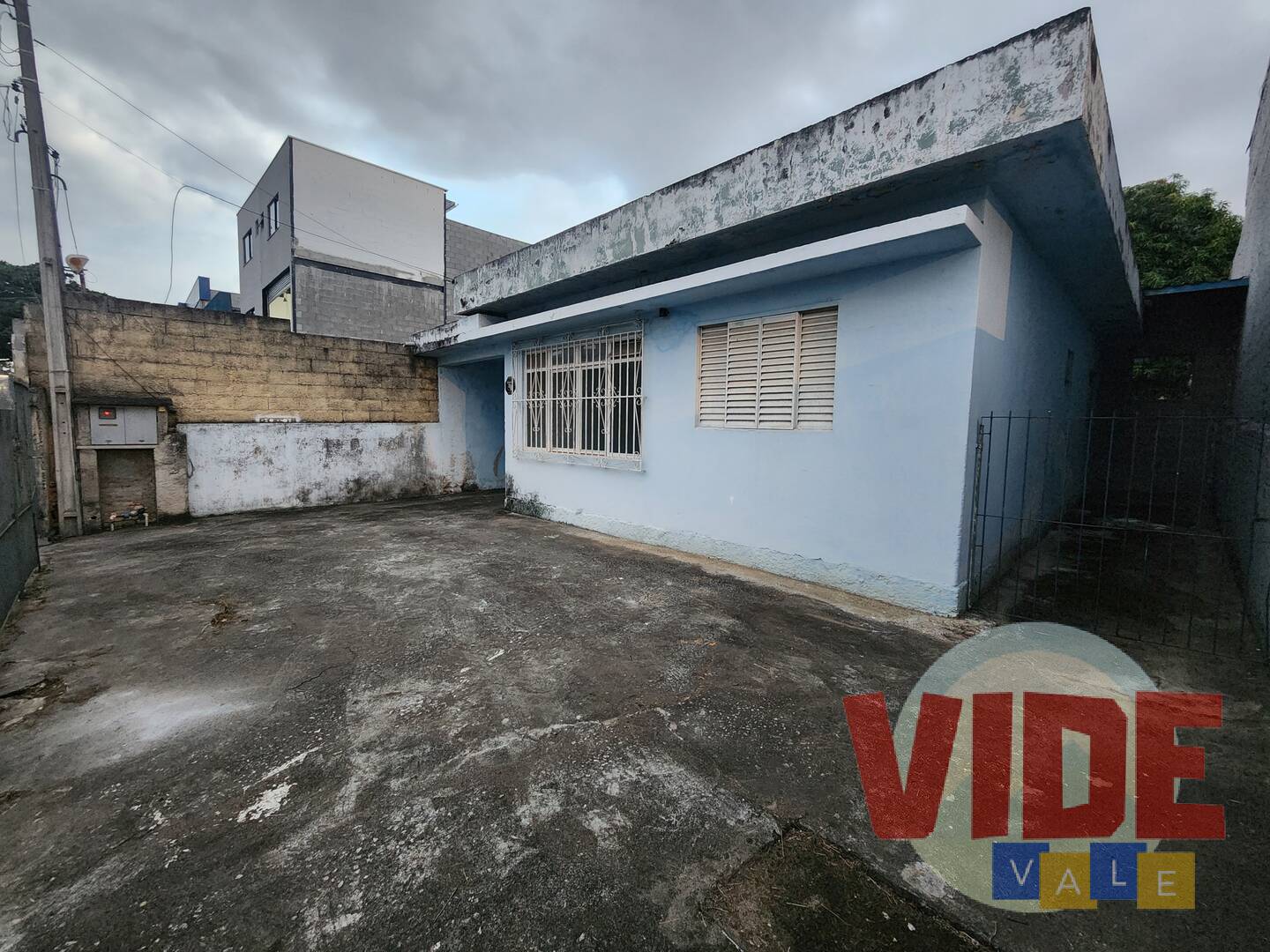 Casa à venda e aluguel com 3 quartos, 400m² - Foto 19