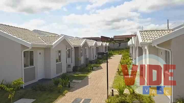 Casa de Condomínio à venda com 2 quartos, 92m² - Foto 1