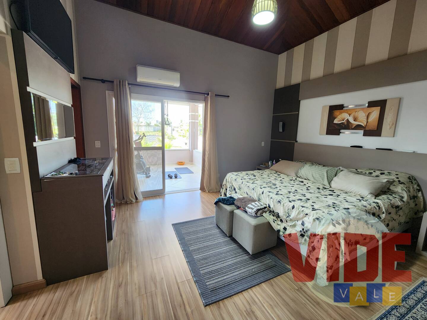 Casa de Condomínio à venda com 4 quartos, 1000m² - Foto 2