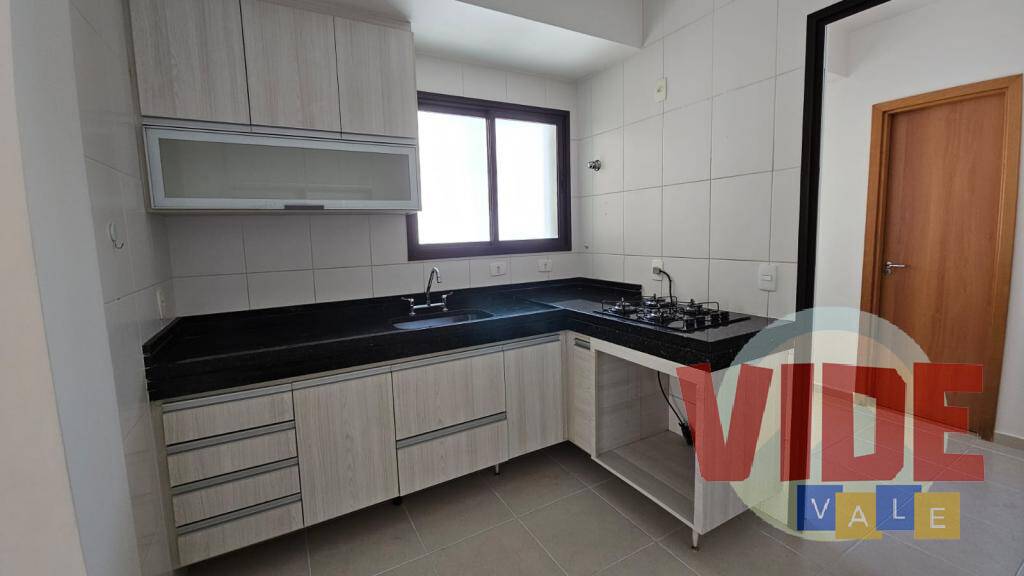 Apartamento à venda com 4 quartos, 118m² - Foto 7