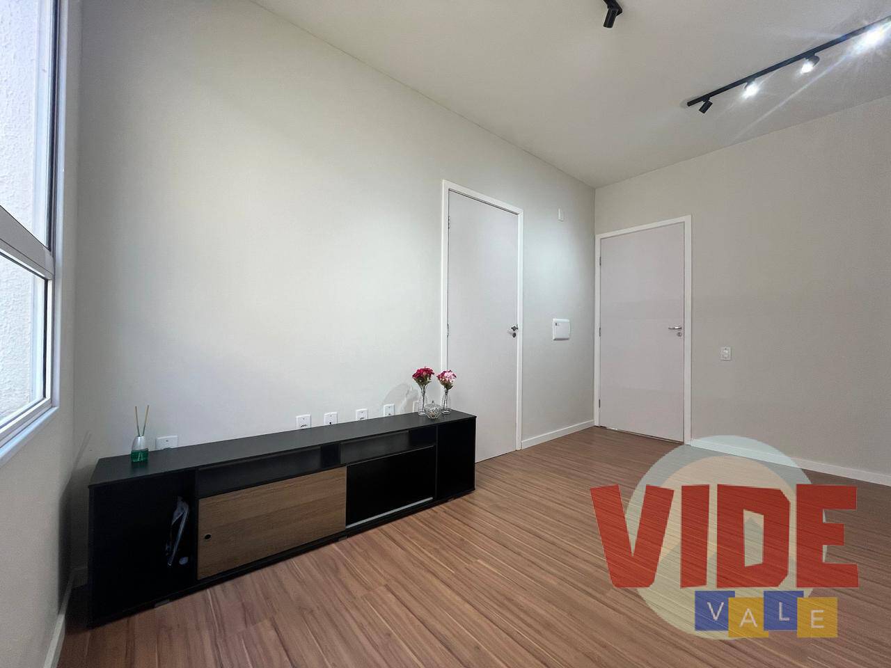 Apartamento à venda com 1 quarto, 44m² - Foto 1